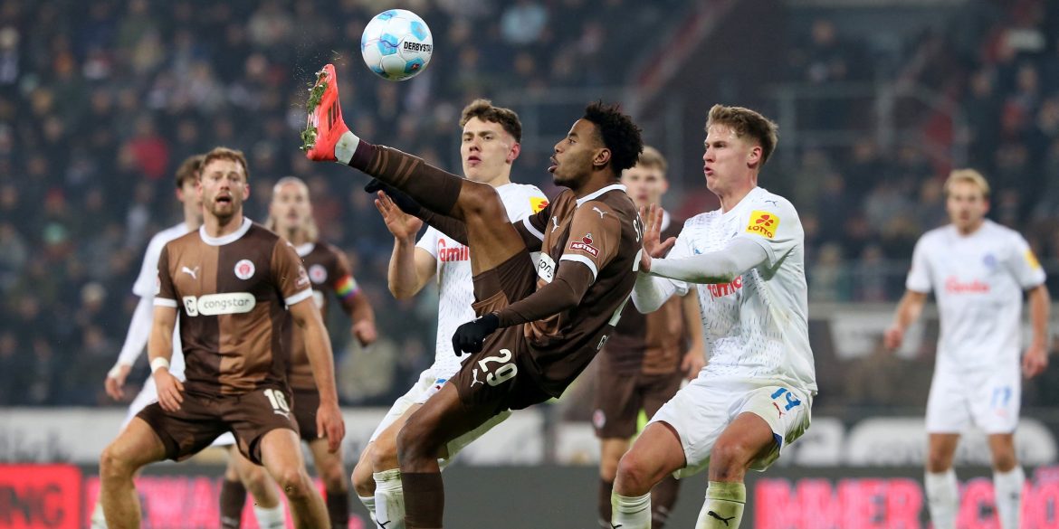 Romano: Southampton now open talks to sign "physically strong" £4m striker
